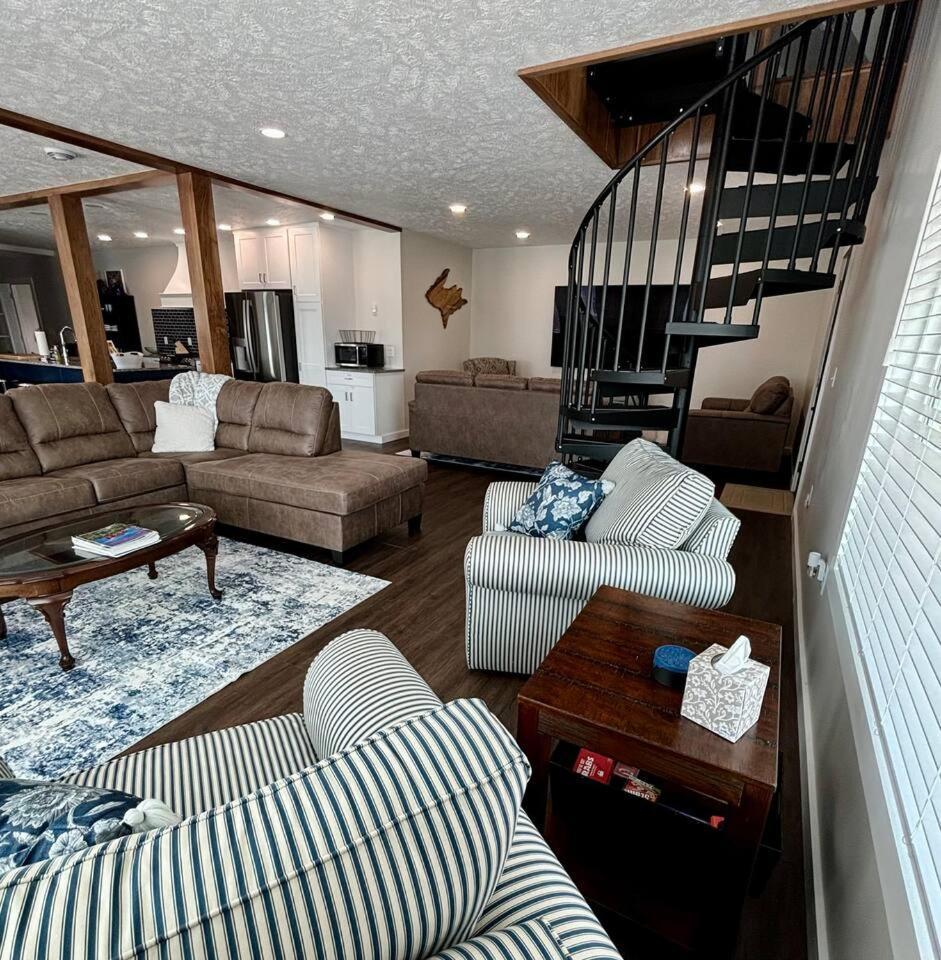 Villa Bay Street Blue Ludington Park Escanaba Exterior foto